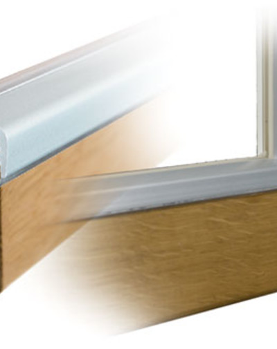 Glass holder 108